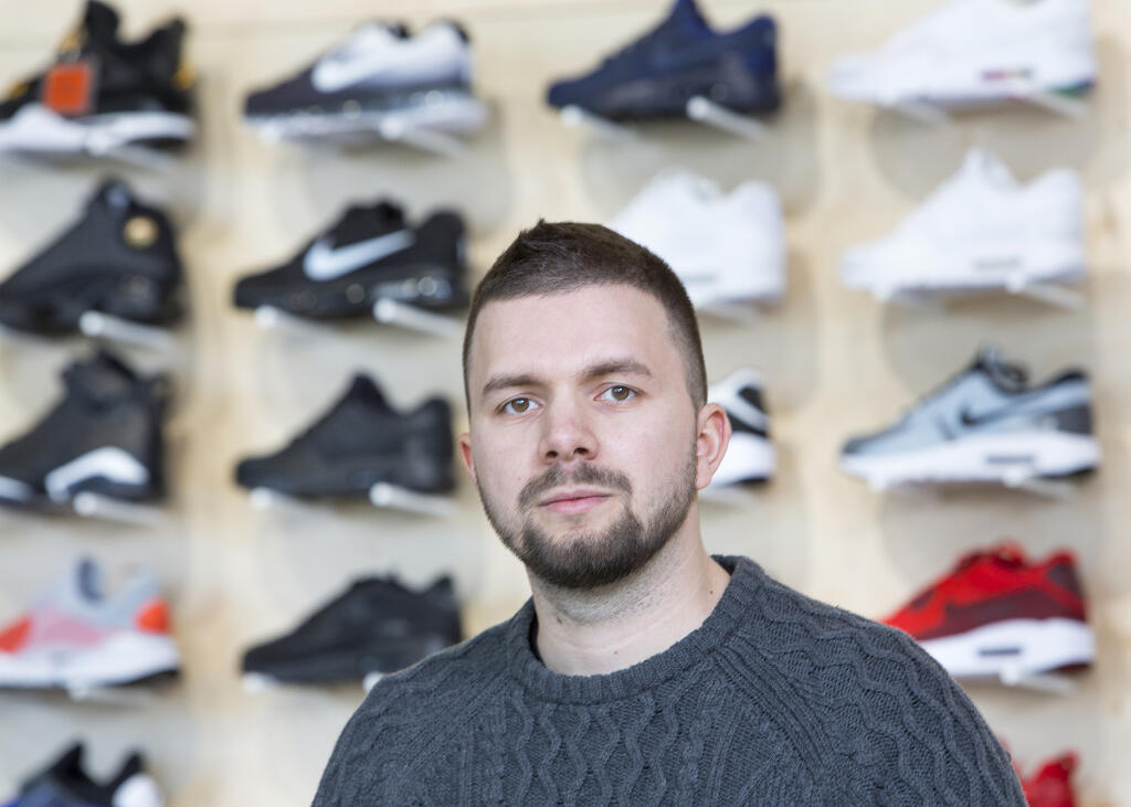 Hajducek Peter, Footshop