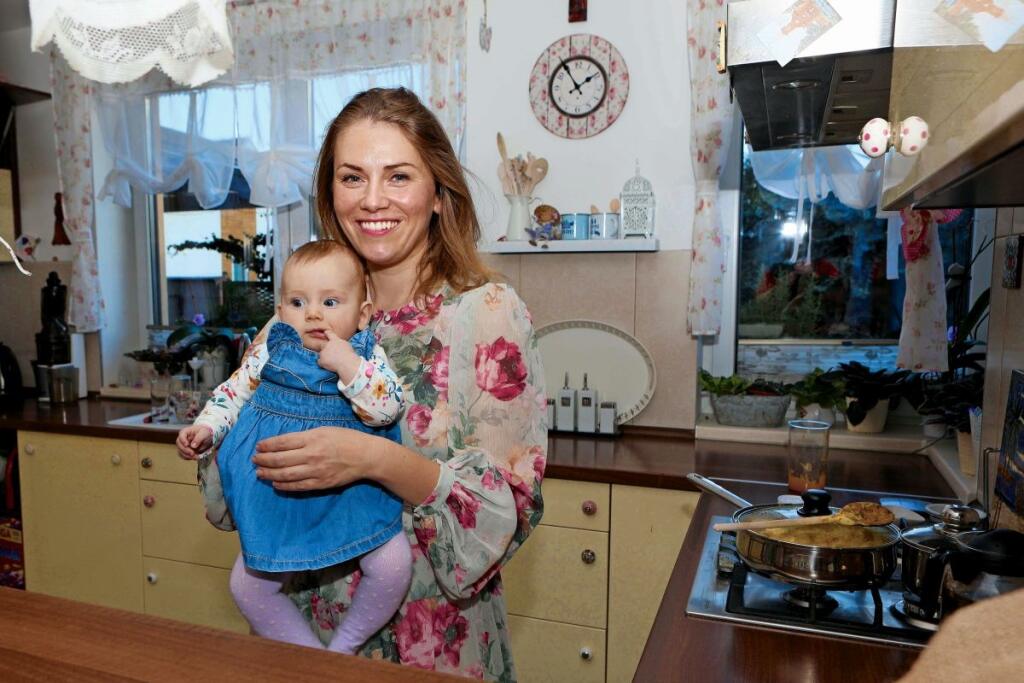 AKO
KAŽDÁ
MAMA
Erika sa
najviac
zdržuje
v kuchyni.