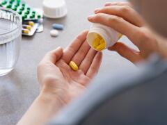 Stratia antibiotiká účinnosť, ak sú inak skladované, ako sa odporúča?