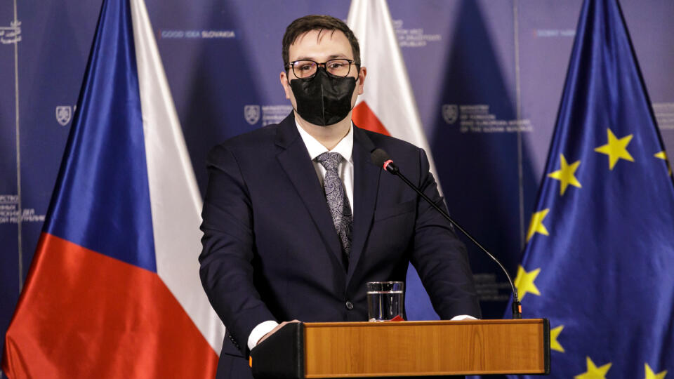 Na snímke minister zahraničných vecí Českej republiky Jan Lipavský počas tlačovej konferencie s ministrom zahraničných vecí a európskych záležitostí SR Ivanom Korčokom v Bratislave 20. decembra 2021. FOTO TASR - Dano Veselský