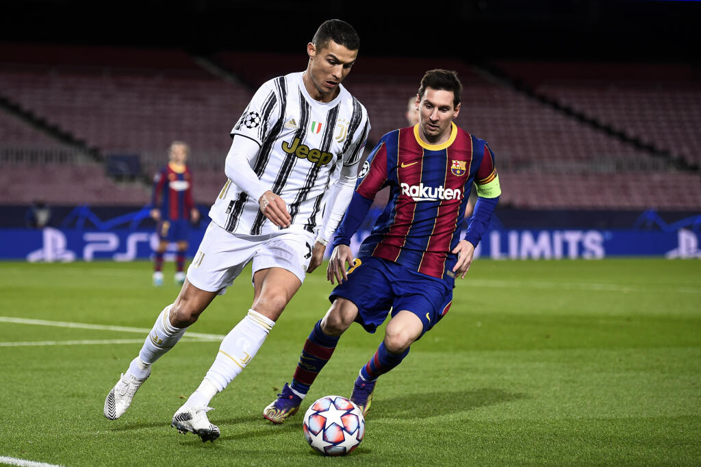 Cristiano Ronaldo a Lionel Messi si v tejto sezóne oblečú dresy svojich nových klubov.