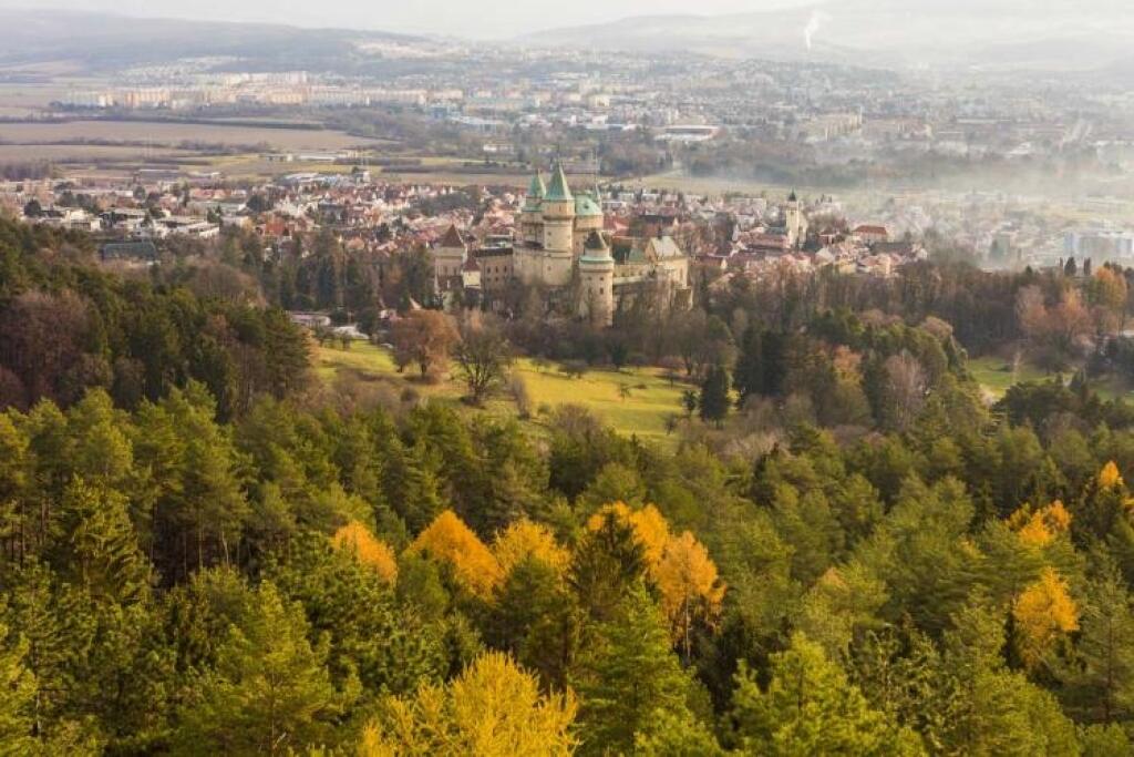 Nenápadné Kúpele Bojnice udivujú ziskom. Čo je za ich úspechom?