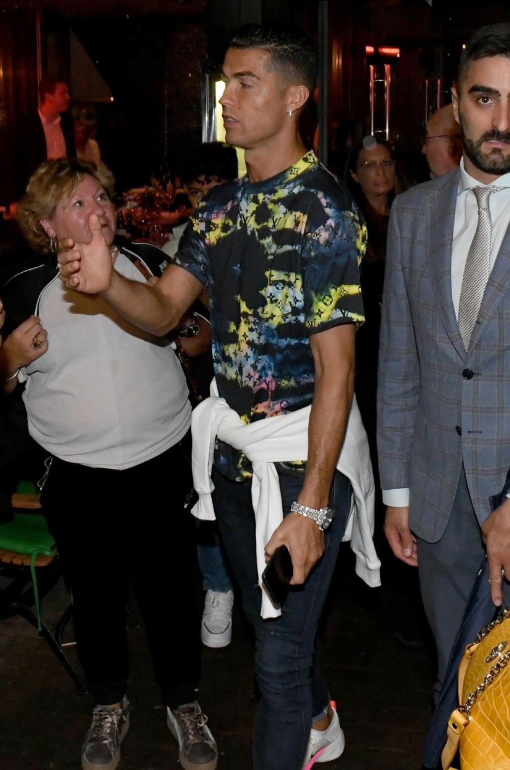 Keď ide o ochranu svojej rodiny, Cristiano Ronaldo veru nešetrí. O bezpečie partnerky a detí sa starajú muži, ktorí si prešli poriadne tvrdými skúškami.