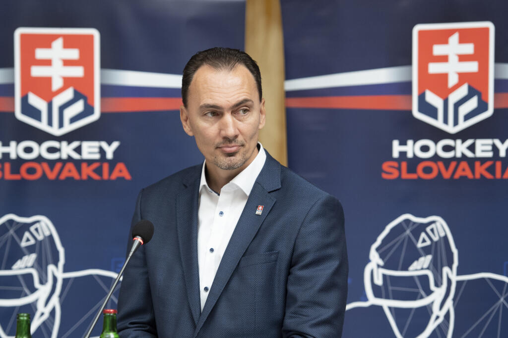 Pätica členov VV SZĽH žiada od Šatana, aby začal konať.