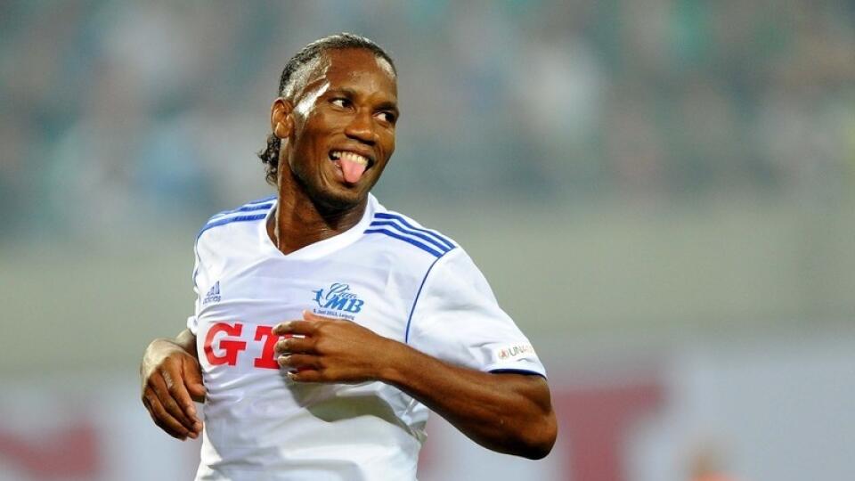 Drogba je vraj na ceste späť do FC Chelsea.