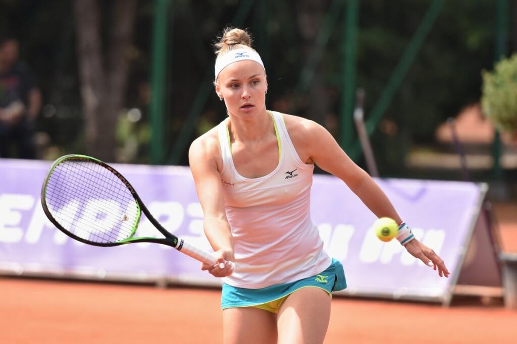 Rebecca Šramková už niekoľko rokov reprezentuje SR vo Fed Cupe.