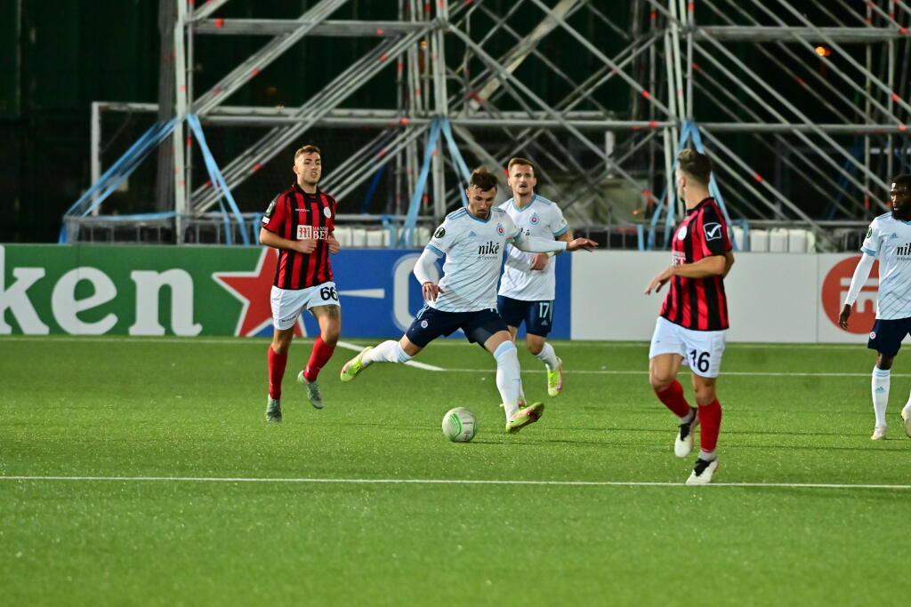 ŠK Slovan Bratislava vyhral v zápase Európskej konferenčnej ligy na pôde Lincolnu Red Imps 4:1.