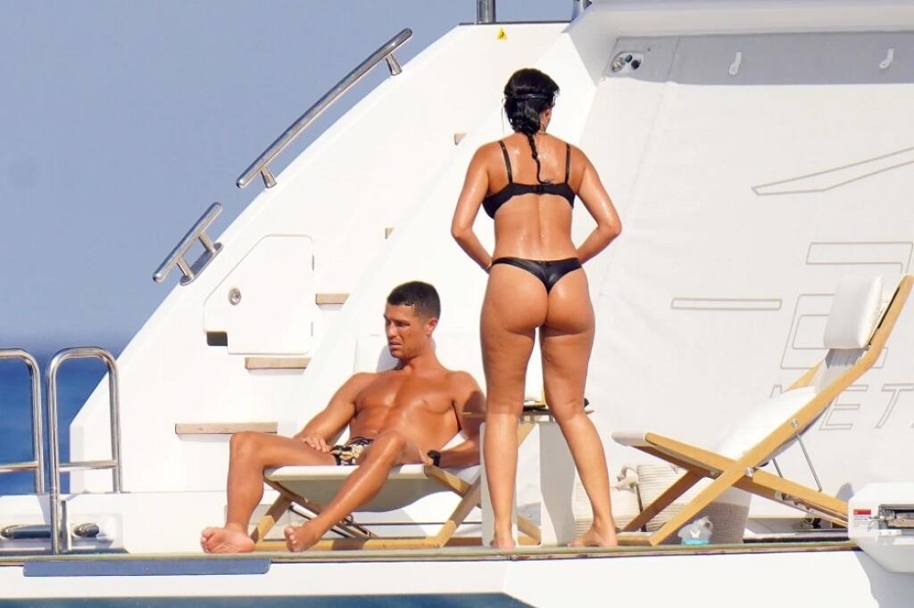 Cristiano Ronaldo a Georgina na jachte