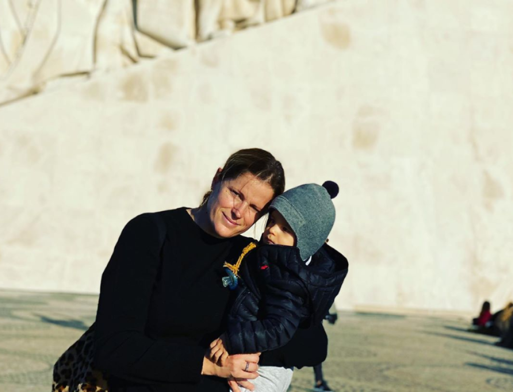 Bývalá lyžiarka Veronika Velez-Zuzulová dlho túžila po bábätku. V októbri 2018 sa jej narodil vytúžený synček Jul.