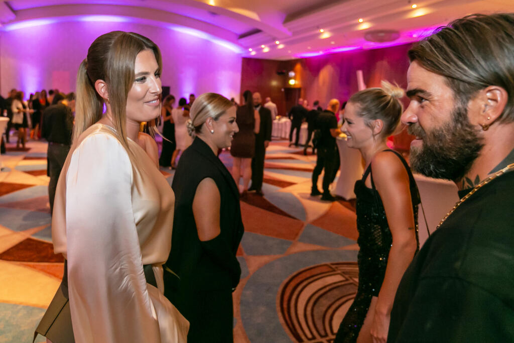 Na snímke je Barbora Franeková, Dominika Cibulková, Emma Drobná a Filip Šebo na afterpárty po galavečere Miss v hoteli Hilton.