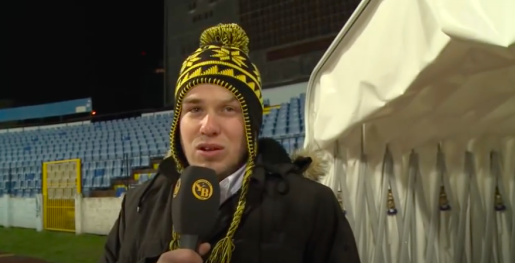 Okrem debaklu 0:5 ich straší počin švajčiarskeho novinára, ktorý si uťahoval zo štadióna Pasienky a jeho útrob.