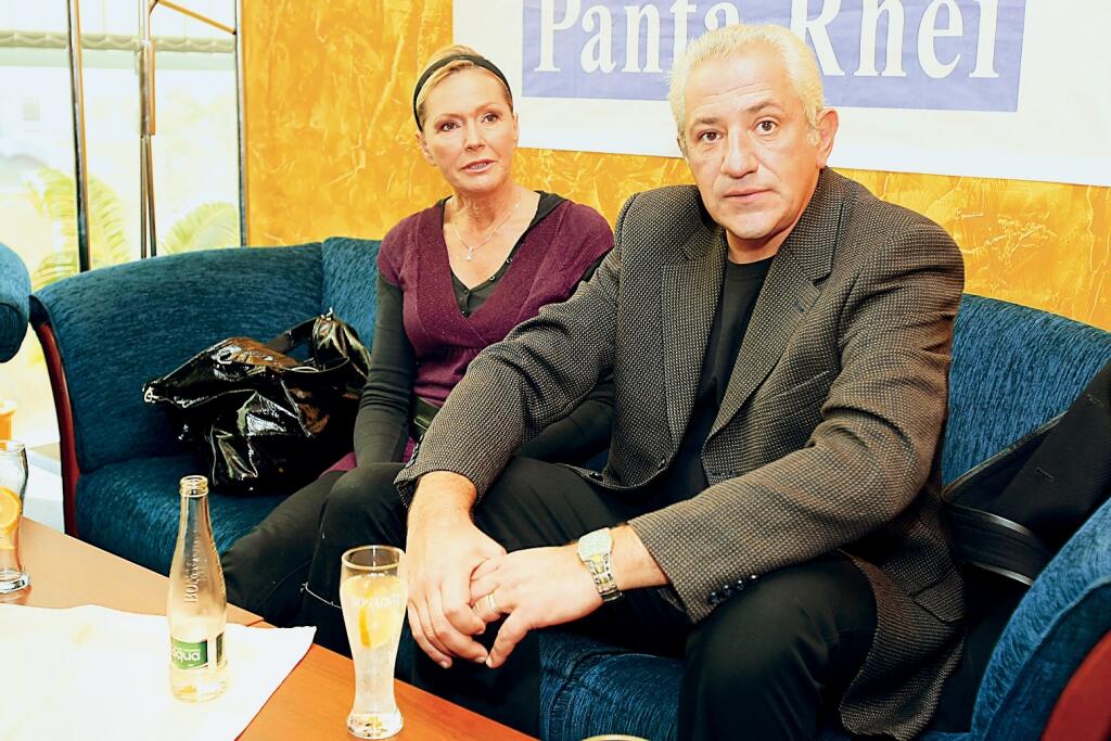 Speváčka Helena Vondráčková a manžel Martin Michal, krst knihy Lesk a špína showbyznysu