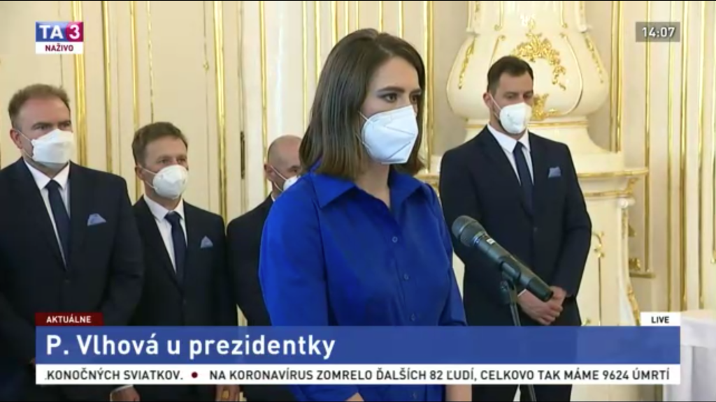 Lyžiarka Petra Vlhová spolu s tímom u prezidentky Zuzany Čaputovej.