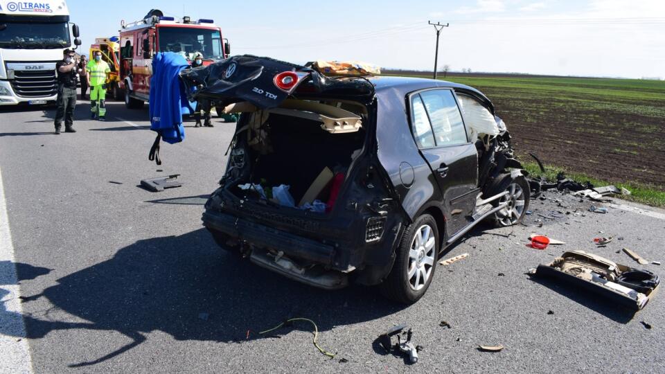 Dopravná nehoda, pri ktorej utrpela vodička len ľahké zranenia.