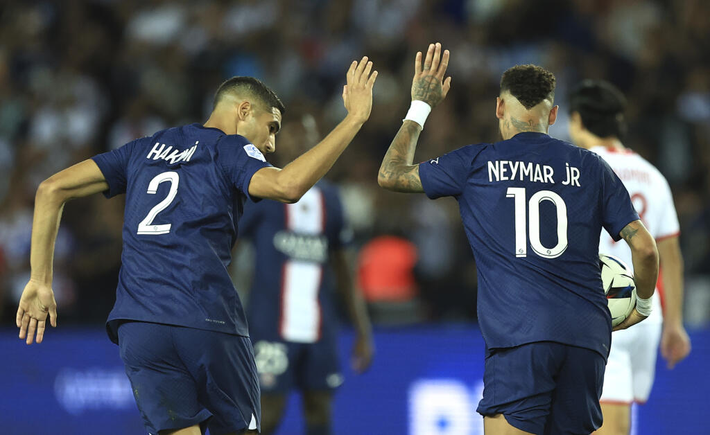 Marco Verratti mu poslal parádny pas za obranu, Neymar si ho spracoval na pravom kolene a ľavačkou spečatil triumf Paríža Saint-Germain na pôde Maccabi Haifa 3:1.