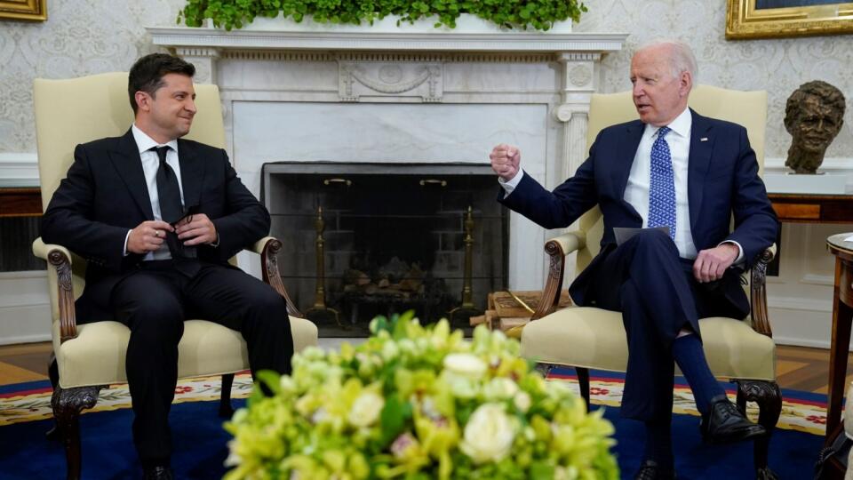 Zelenskyj: USA uvalia sankcie na plynovod, ak bude mať Ukrajina problémy