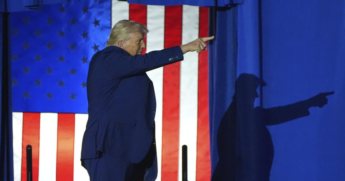 Trump makes enemies intellectuals intentionally