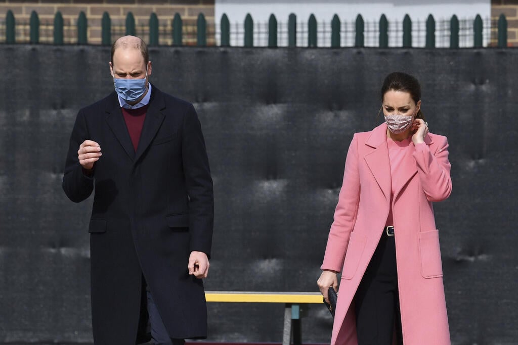 Veľký rozruch spôsobili okrem iného slová Meghan, vojvodkyne zo Sussexu, ktorá obvinila členov kráľovskej rodiny z rasizmu.