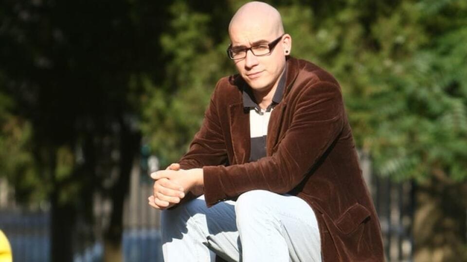 Ján Satinský zrejme prežíva jedno z ťažších období.