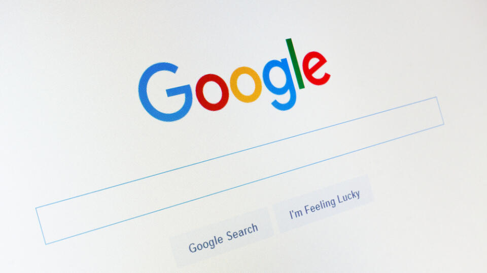 Gdansk,,Poland,-,January,14,,2016.,Google.com,Homepage,And,Cursor