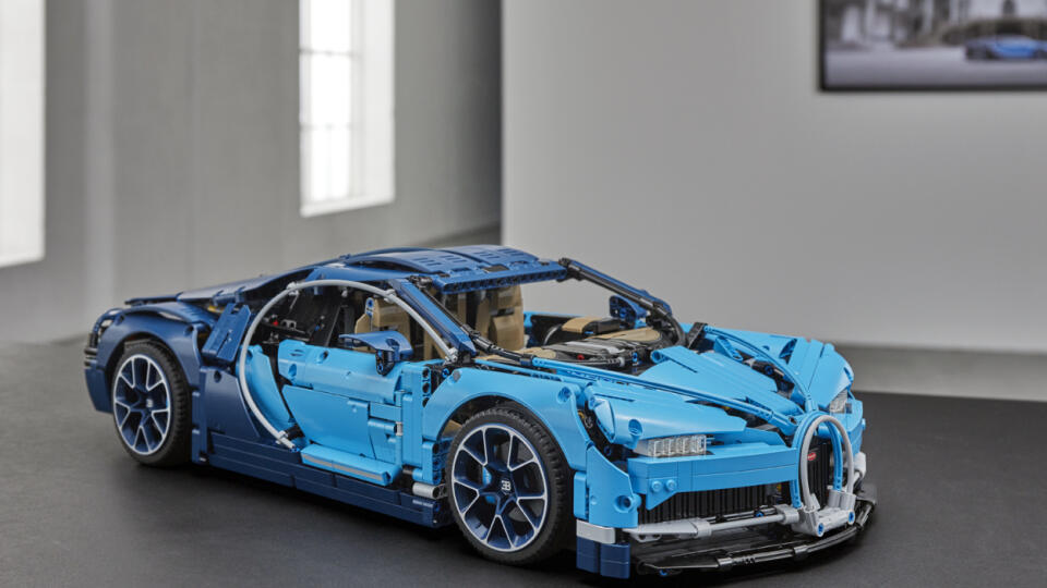 Lego Bugatti Chiron 1:8