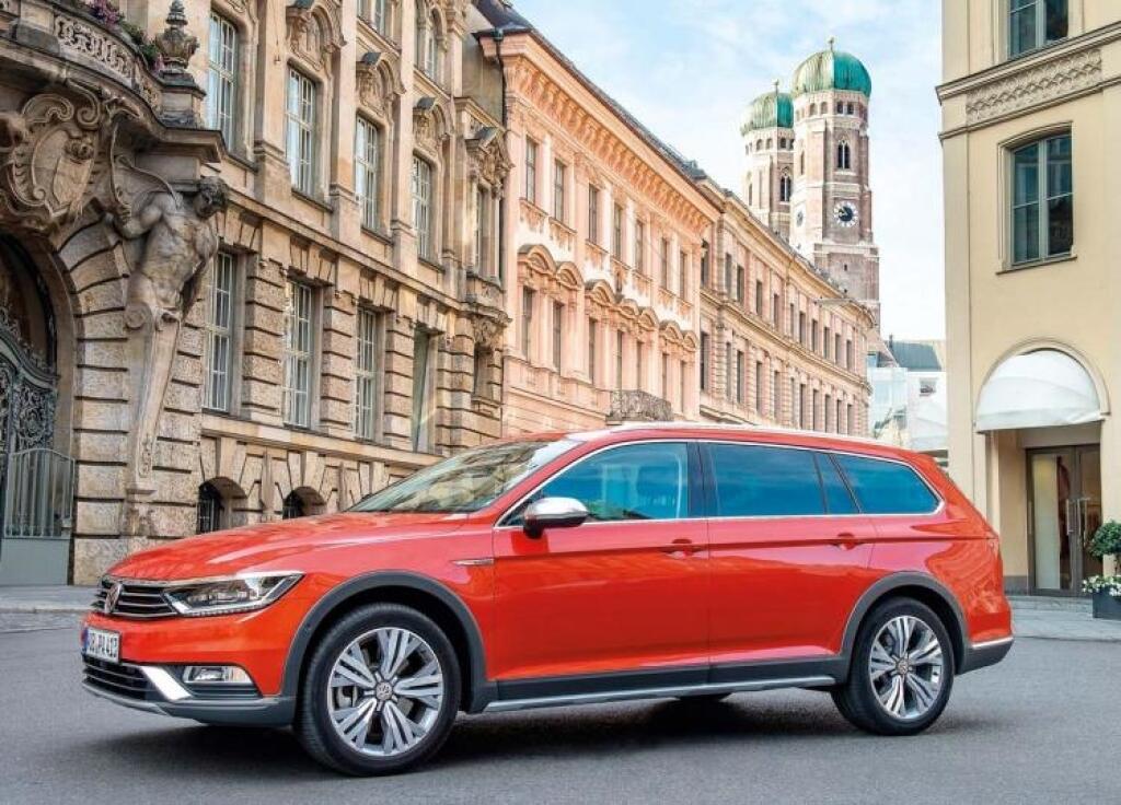 Traja proti Audi A4 Allroad 2,0 TDI Quattro