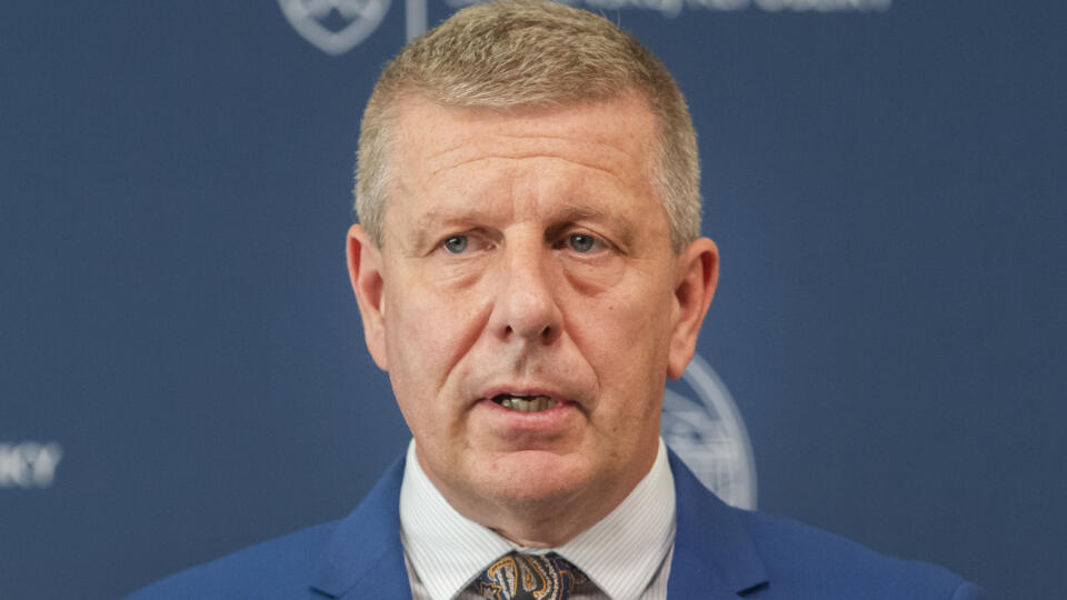 Na snímke minister zdravotníctva SR Vladimír Lengvarský (nominant OĽaNO) počas tlačovej konferencie po rokovaní 104. schôdze vlády SR 21. septembra 2022 v Bratislave. FOTO TASR - Martin Baumann