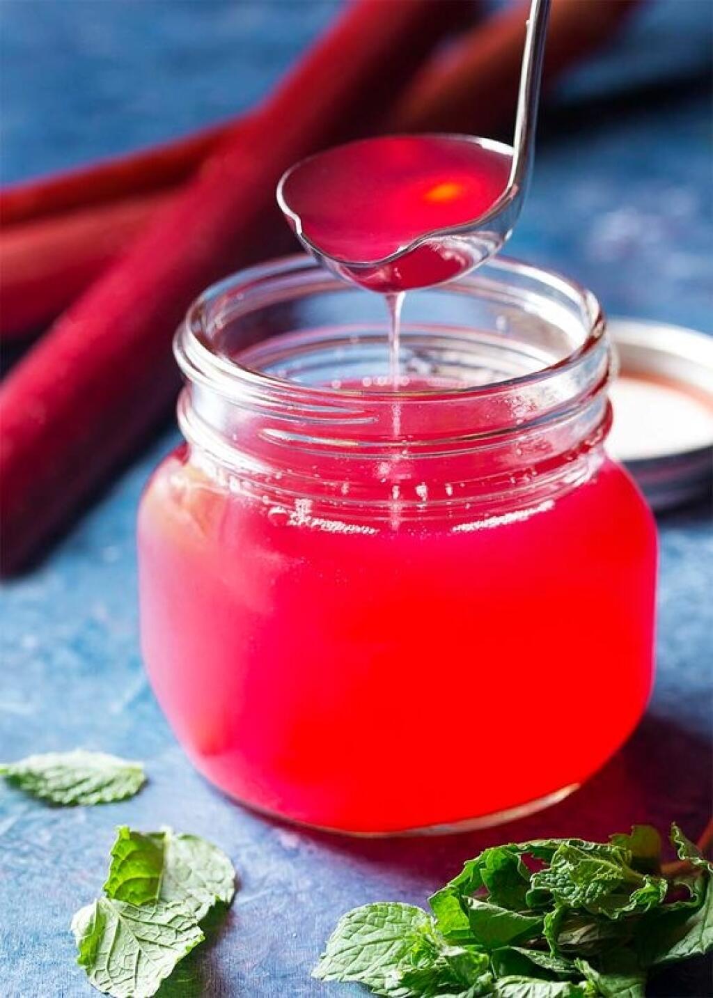 Rebarborový sirup