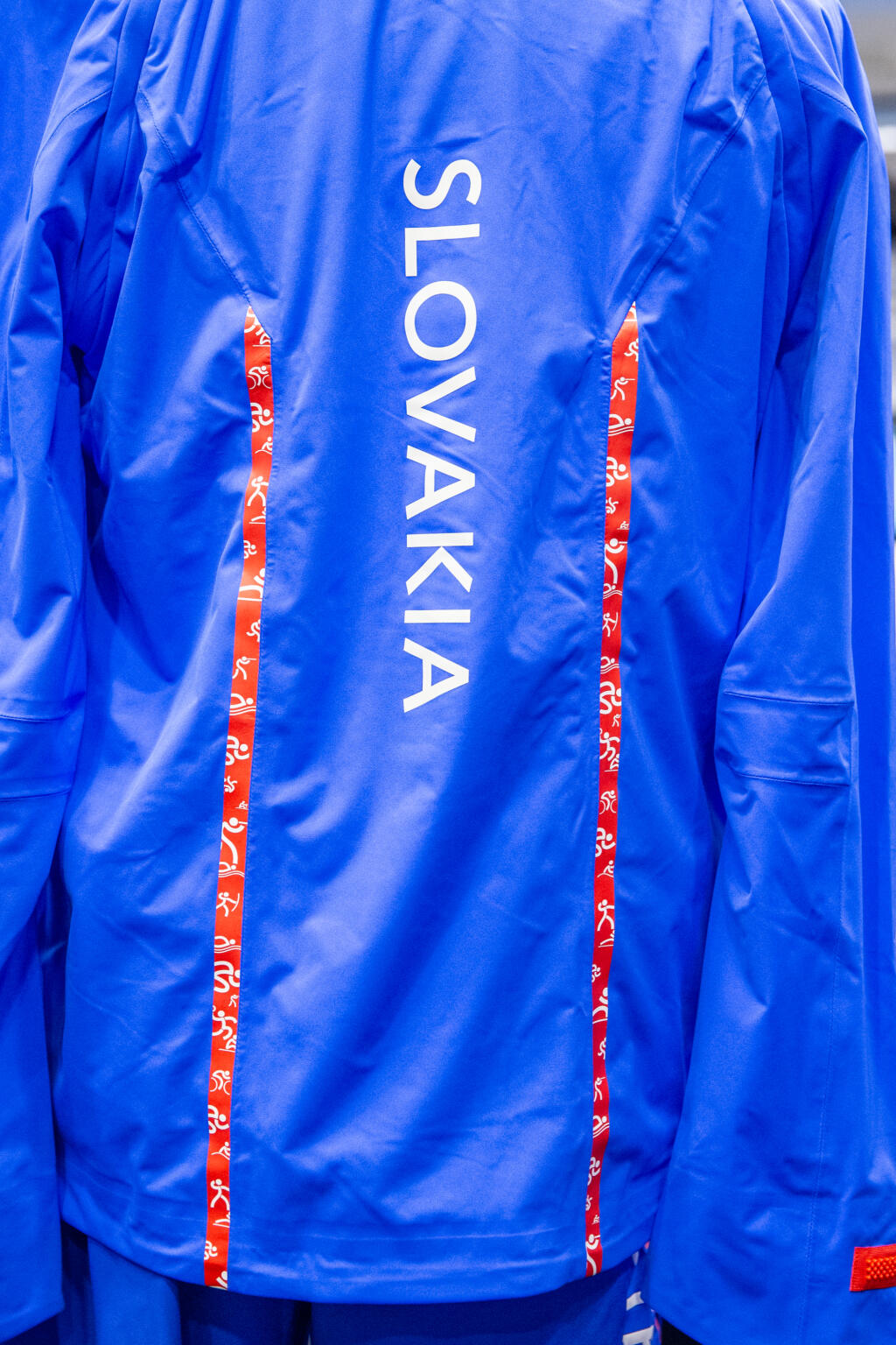 Slovenský olympijský a športový vybor predstavil voľnočasové a športové oblečenie pre členov slovenskej výpravy na OH Tokio 2020.