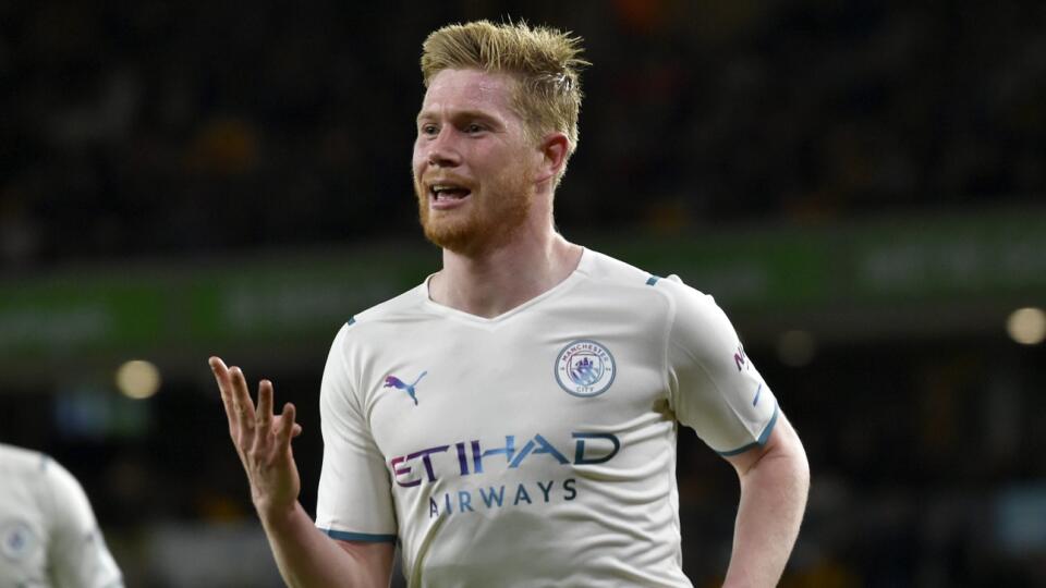 Kevin de Bruyne štyrmi gólmi zničil Wolverhampton.