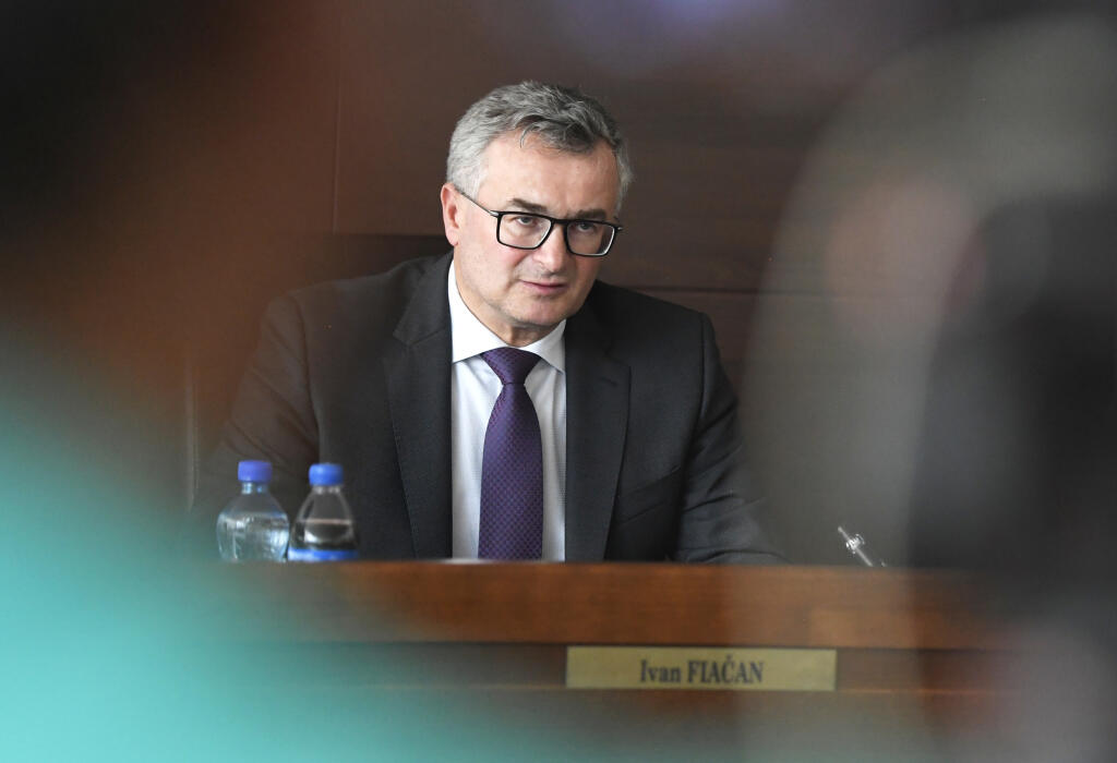 Na snímke predseda Ústavného súdu Slovenskej republiky Ivan Fiačan počas brífingu po neverejnom zasadnutí pléna Ústavného súdu Slovenskej republiky v Košiciach 21. júna 2023. FOTO TASR - František Iván
