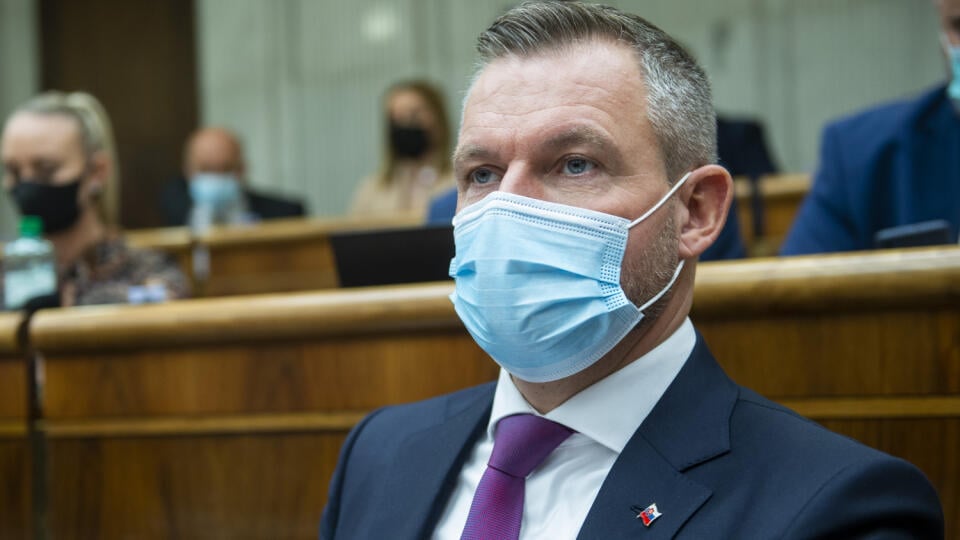 Na snímke nezaradený poslanec NR SR Peter Pellegrini počas rokovania 48. schôdze NR SR 19. októbra 2021 v Bratislave. FOTO TASR - Jakub Kotian