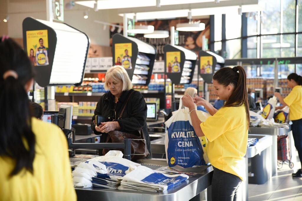 Otvorenie prvých predajní Lidl v Srbsku