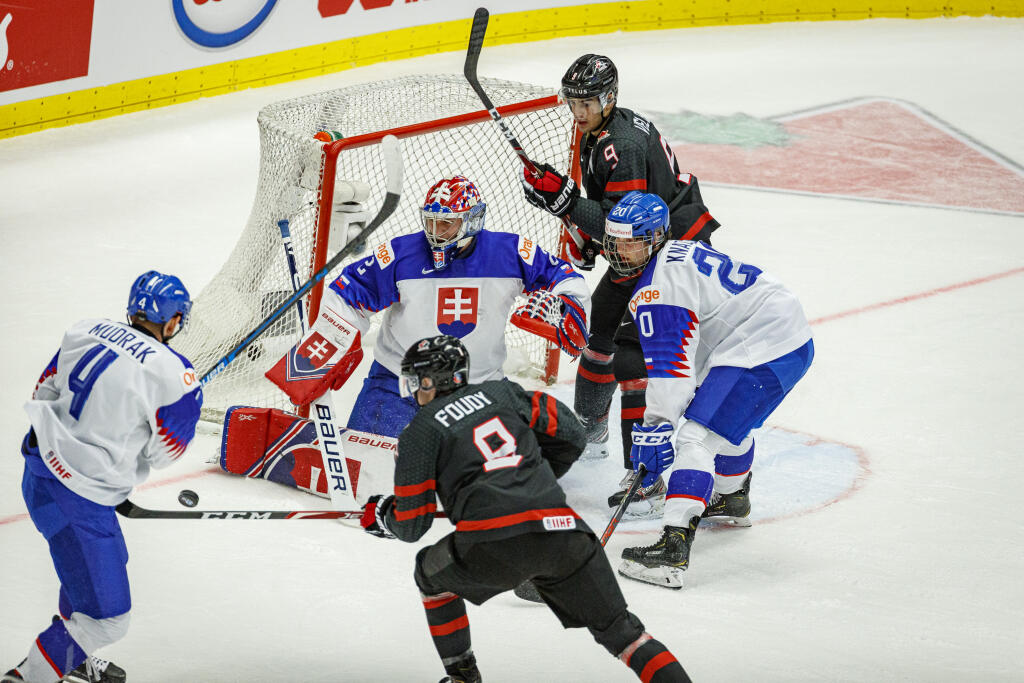 Počas zápasu štvrťfinále IIHF Majstrovstiev sveta v ľadovom hokeji hráčov do 20 rokov medzi Kanadou a Slovenskom.