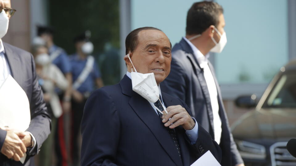 Bývalý taliansky premiér a mediálny magnát Silvio Berlusconi.