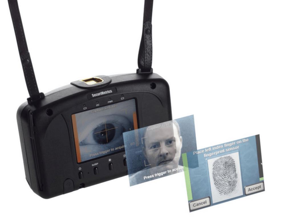 Prenosné zariadenie HIIDE (Handheld Interagency Identity Detection Equipment) na identifikáciu osôb podľa biometrických údajov od spoločnosti L-1 Identity Solutions