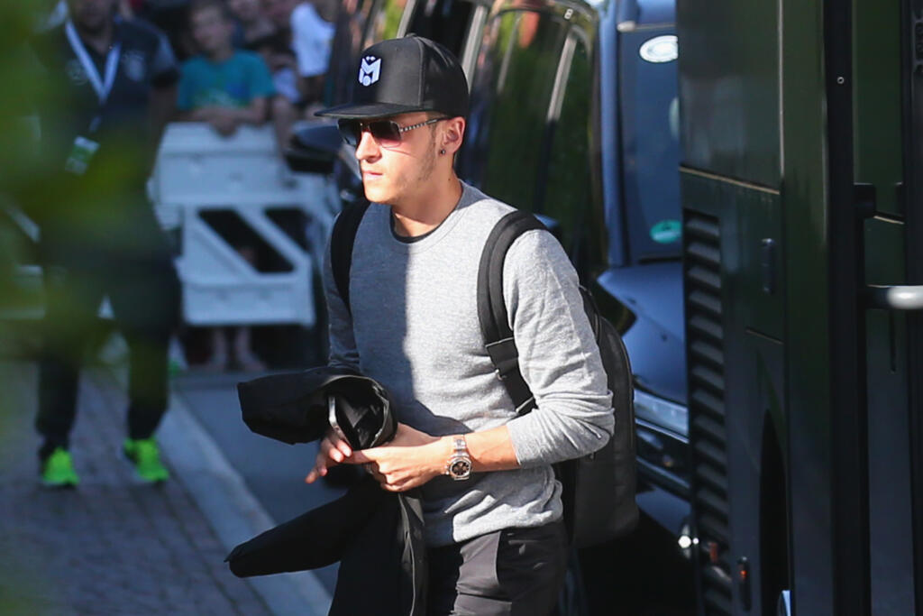 Mesut Özil
