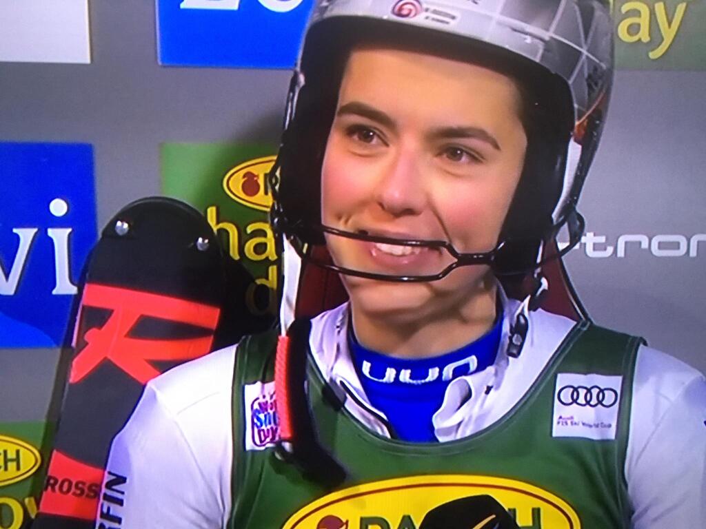 Vlhová v rozhovore po pretekoch prezradila meno pre soba. Pomenovala ho po priateľovi Michalovi a pridala aj vyznanie lásky.