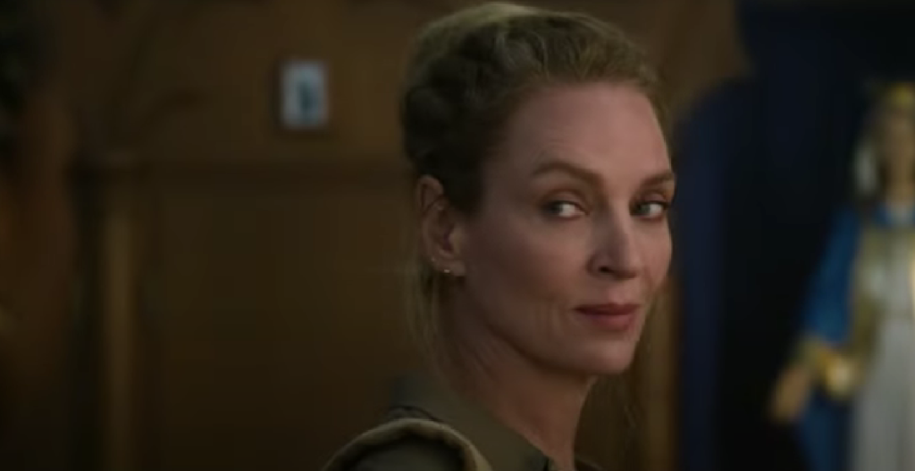 Uma Thurman ako tajomná Discord v Old Guard: Nesmrteľní 2 (The Old Guard 2.