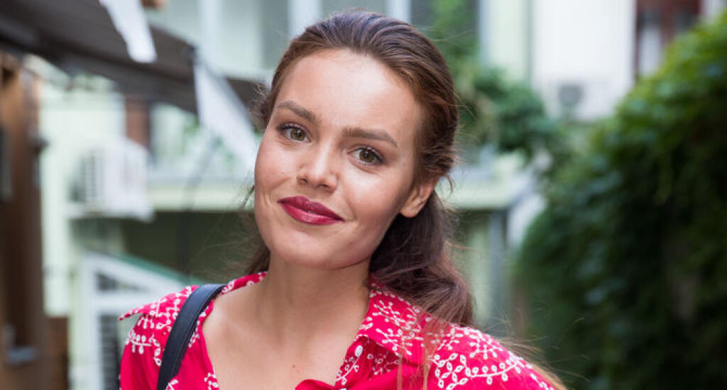 Mária Havranová (24), teraz už Bartalos, je známe hlavne zo seriálu oteckovia a zo slovenského filmu Backstage, v ktorom si zahrala jednu z hlavných úloh. Aktuálne účinkuje v šou Tvoja tvár znie povedome, kde vďaka svojim hereckým skúsenostiam a skvelému spevu vyniká. V poslednom kole však prekvapila vizážou, takto by nechcela dopadnúť žiadna žena!