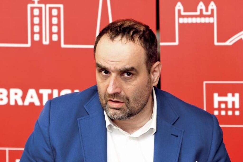 Bratislavský kraj má šťastie. Extrémisti v ňom zatiaľ nebodujú