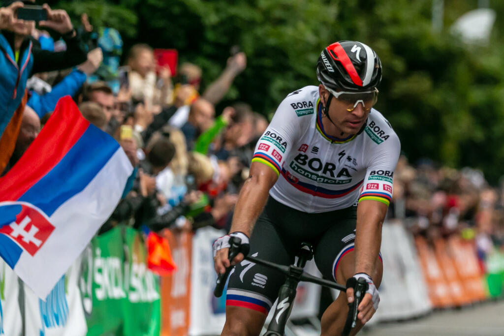 Na snímke je Peter Sagan počas druhej etapy cyklistických pretekov Okolo Slovenska s cieľom v Dolnom Kubíne.