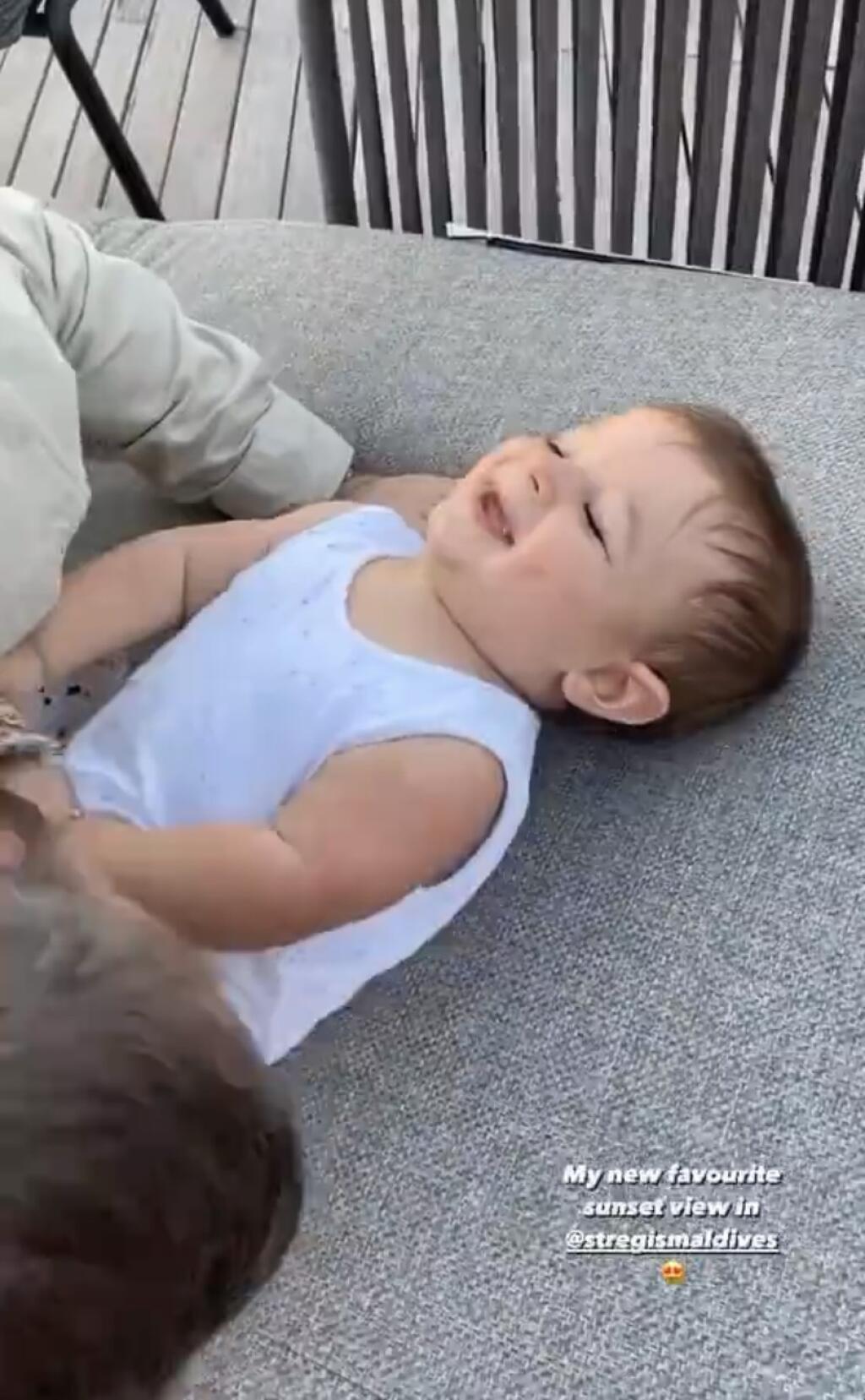 Manželia zobrali na Maldivy so sebou po prvýkrát aj syna Jakubka.