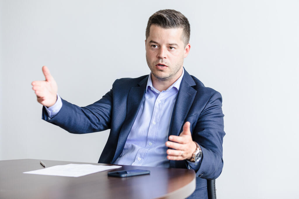 Na snímke Martin Krajčovič, predseda Slovenskej aliancie moderného obchodu (SAMO).