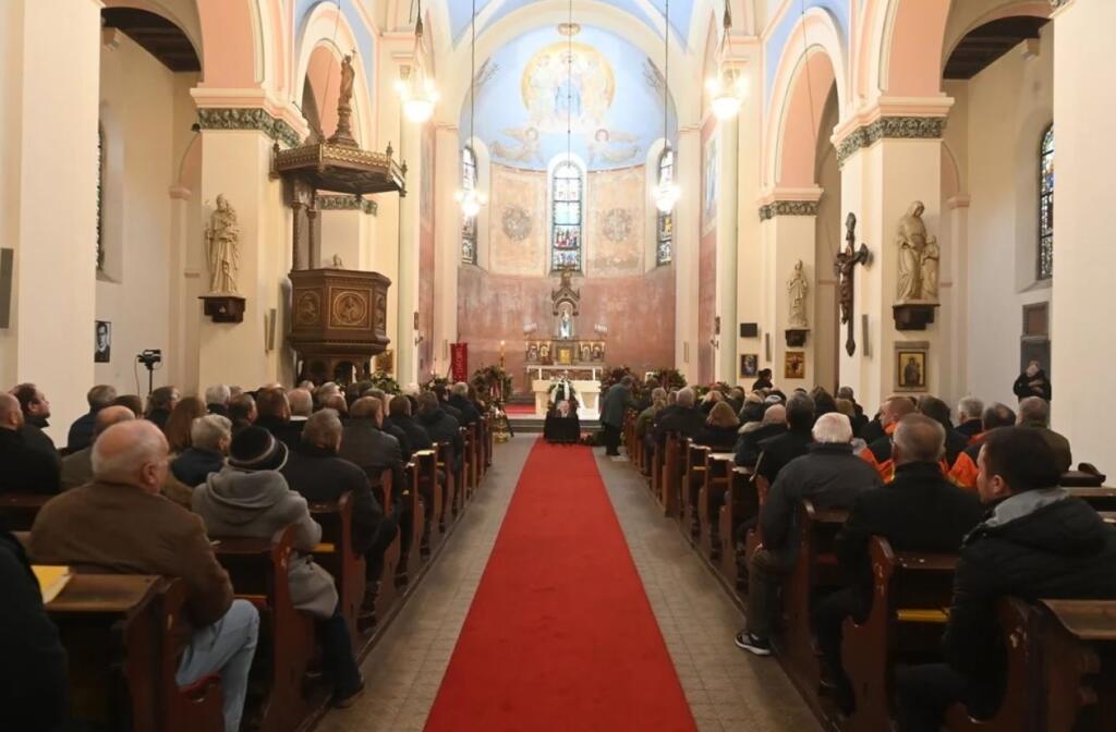 Jaromír Jágr st. opustil tento svet minulú stredu po niekoľkoročnom boji s rakovinou.