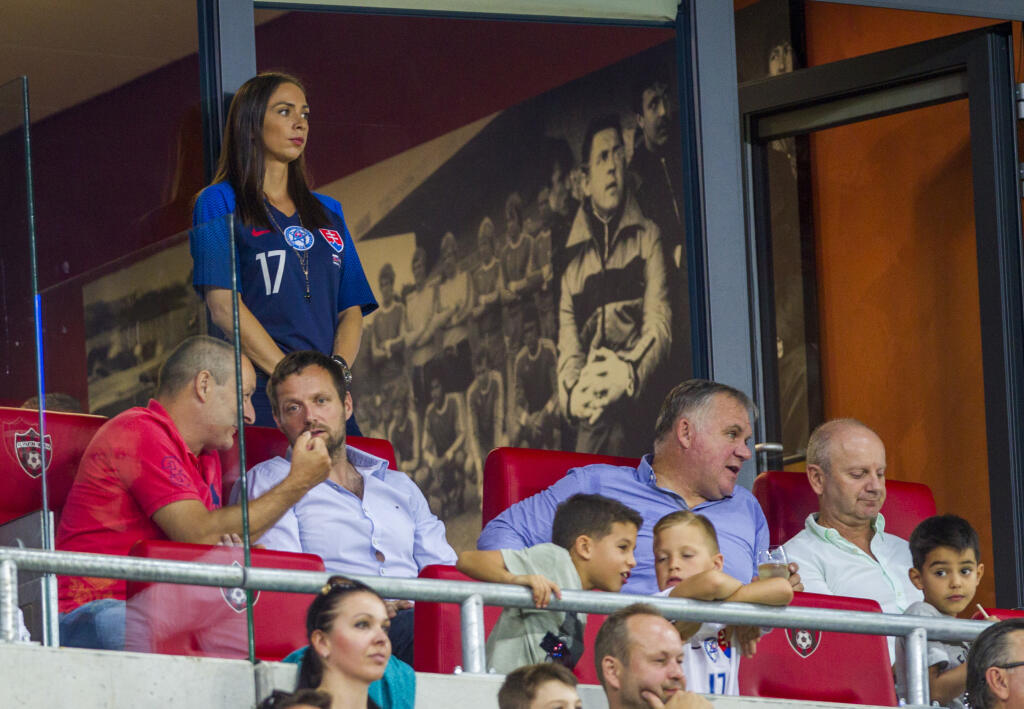 Marekova rodina nesmela chýbať na žiadnom zápase futbalistu. Či už išlo o reprezentáciu alebo hranie v zahraničných ligách. Svoju hlavu rodiny vždy nasledovali.