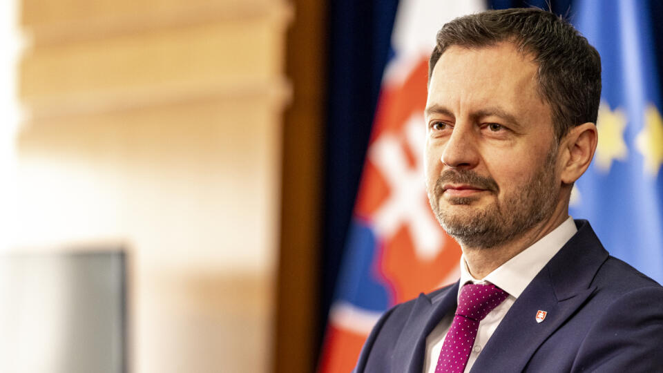 Tlačová konferencia predsedu vlády SR Eduarda Hegera.