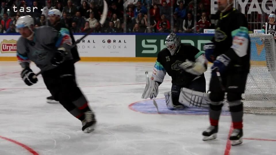 VIDEO Hokejová exhibícia All Star legiend v Tipsport aréne v Banskej Bystrici
