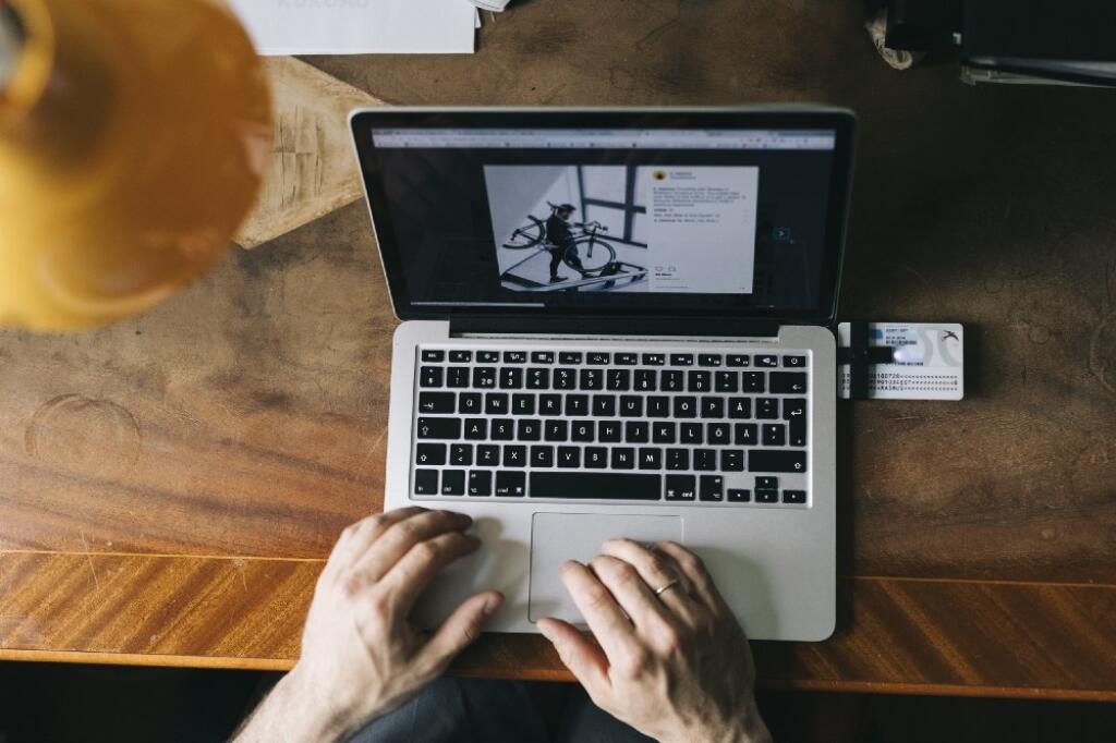 Predaj webu s blogmi a zdanenie príjmu