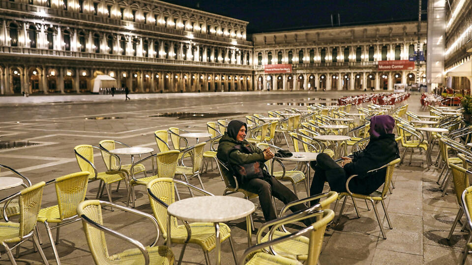 Italy Quarantines Lombardy And Veneto Regions To Slow COVID-19 Spread